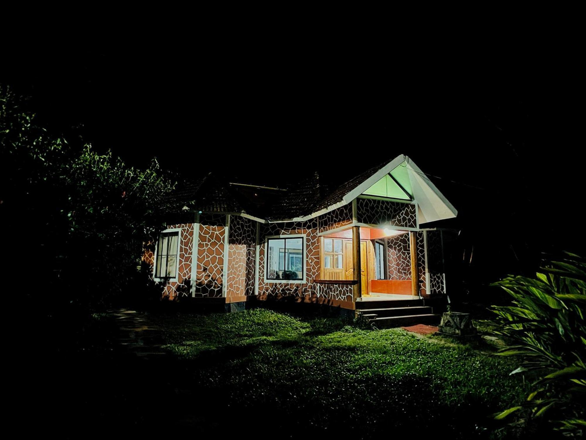 Mahout Resort Wayanad - An Experiential Jungle Stay With Waterfall Kalpetta Luaran gambar