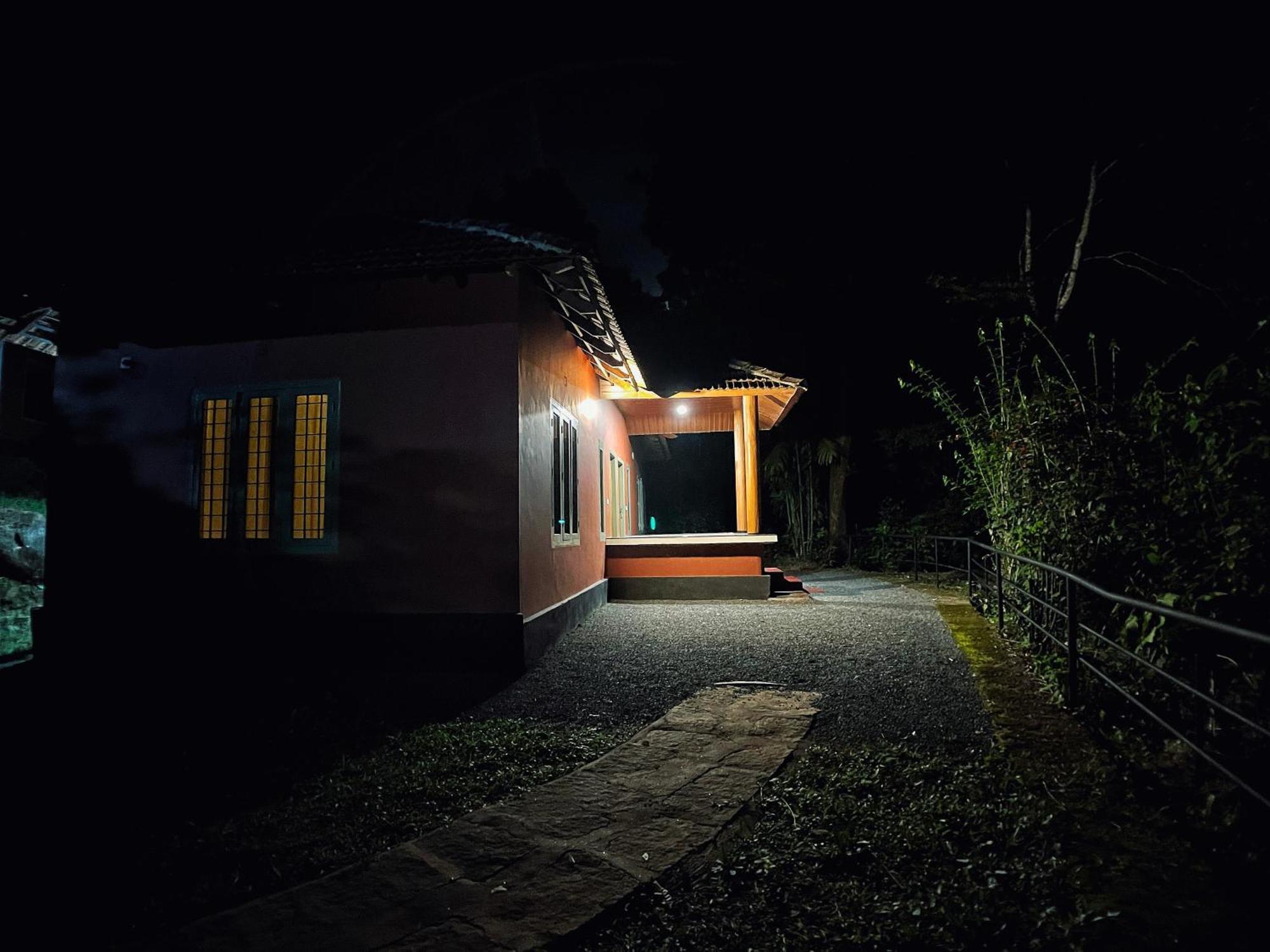 Mahout Resort Wayanad - An Experiential Jungle Stay With Waterfall Kalpetta Luaran gambar